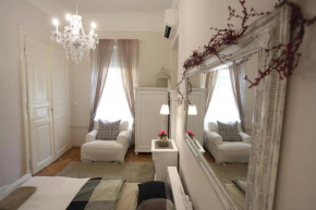 Vintage Apartment at Basilica